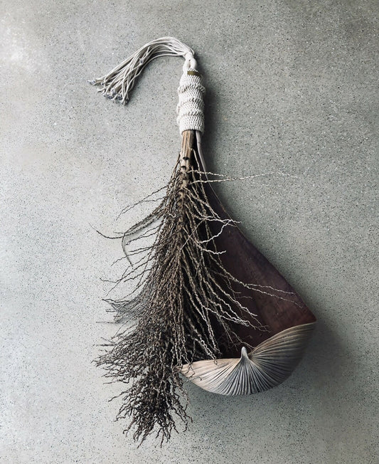 Octavie seed pod and frong wall hanging