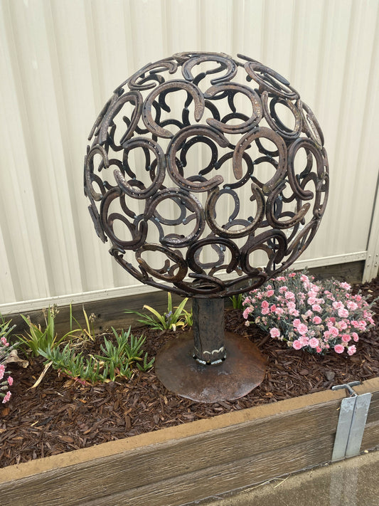 Horse Shoe Ball