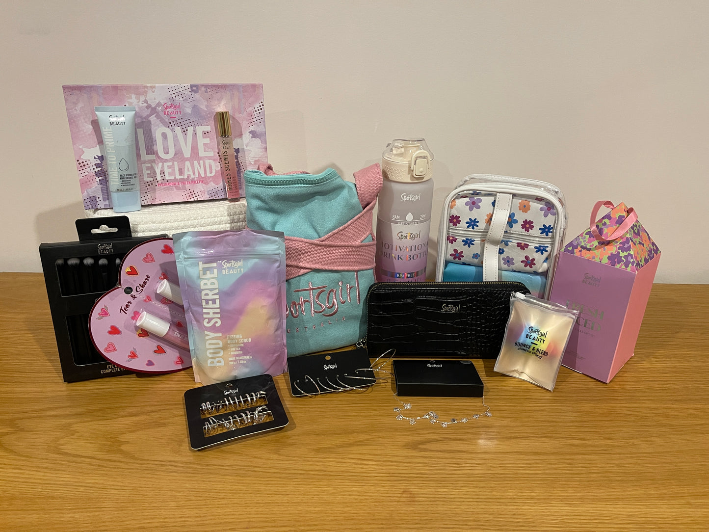 Must Have Sportsgirl Hamper - RRP $332