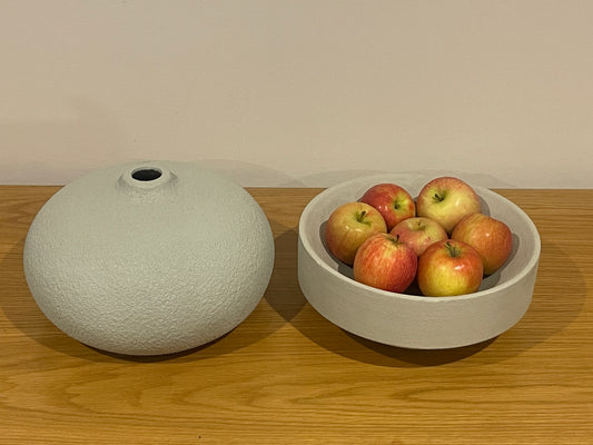 Modern Vase & Fruit Bowl - RRP $100