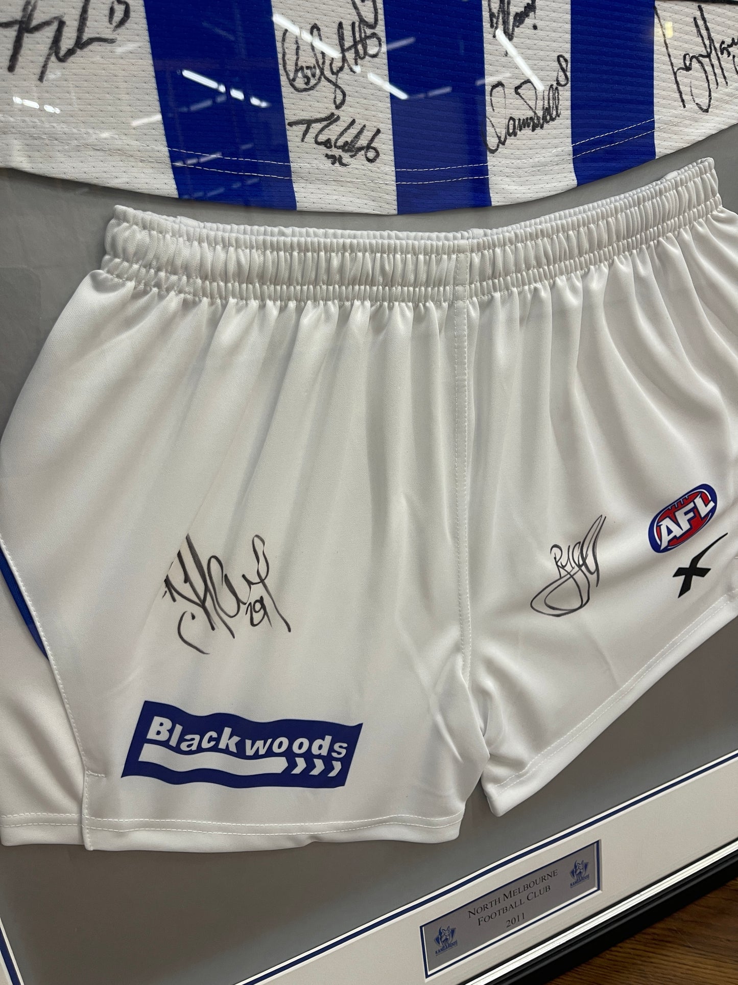 Jo Jobling Memorial Item - Team Signed Guernsey & Shorts 2011 - RRP $2500