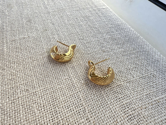 -S-E-A-M-S- Hoops-
