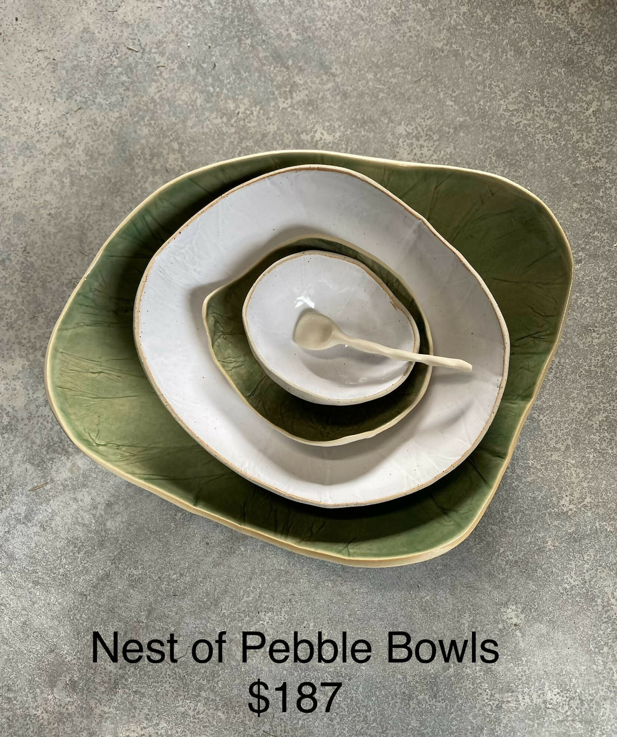 Green with White Pebble Bowl nest with spoon