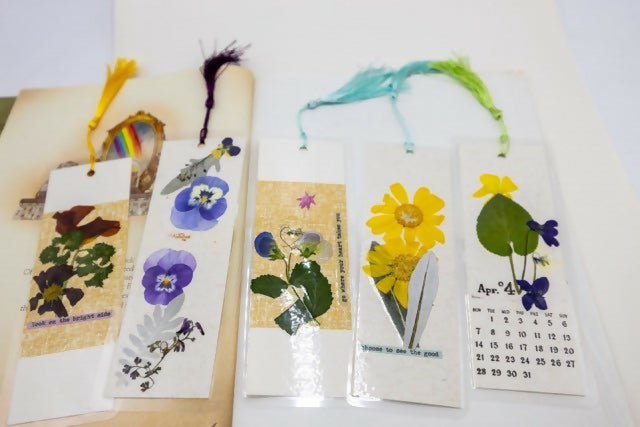 Floral Bookmark
