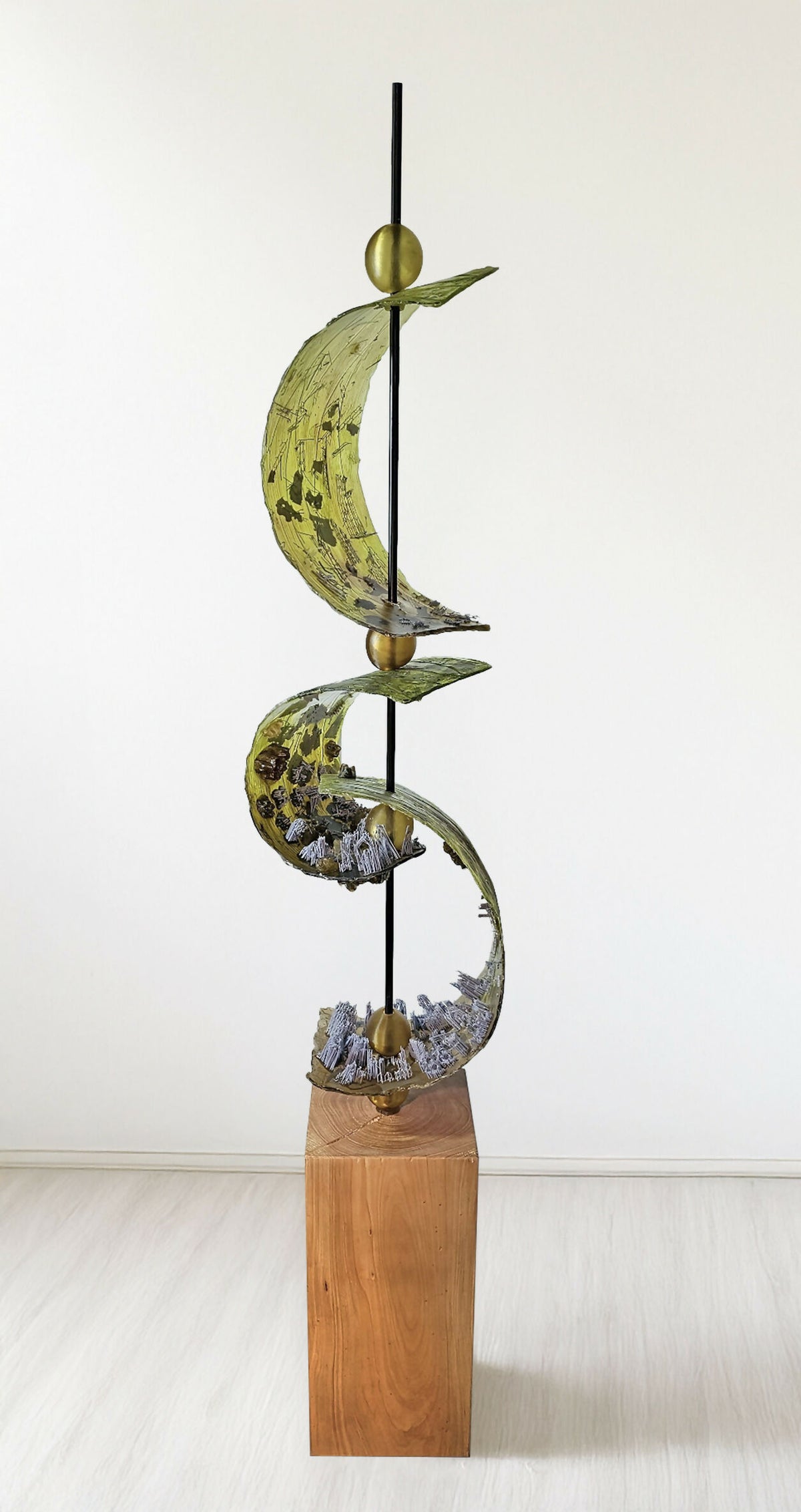 After the Species: Totem 02