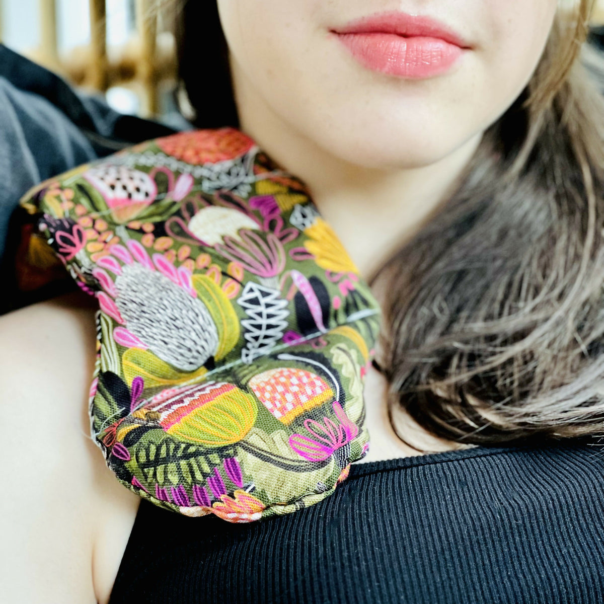 Bek + Eula Curved Neck Wrap Heat Pack