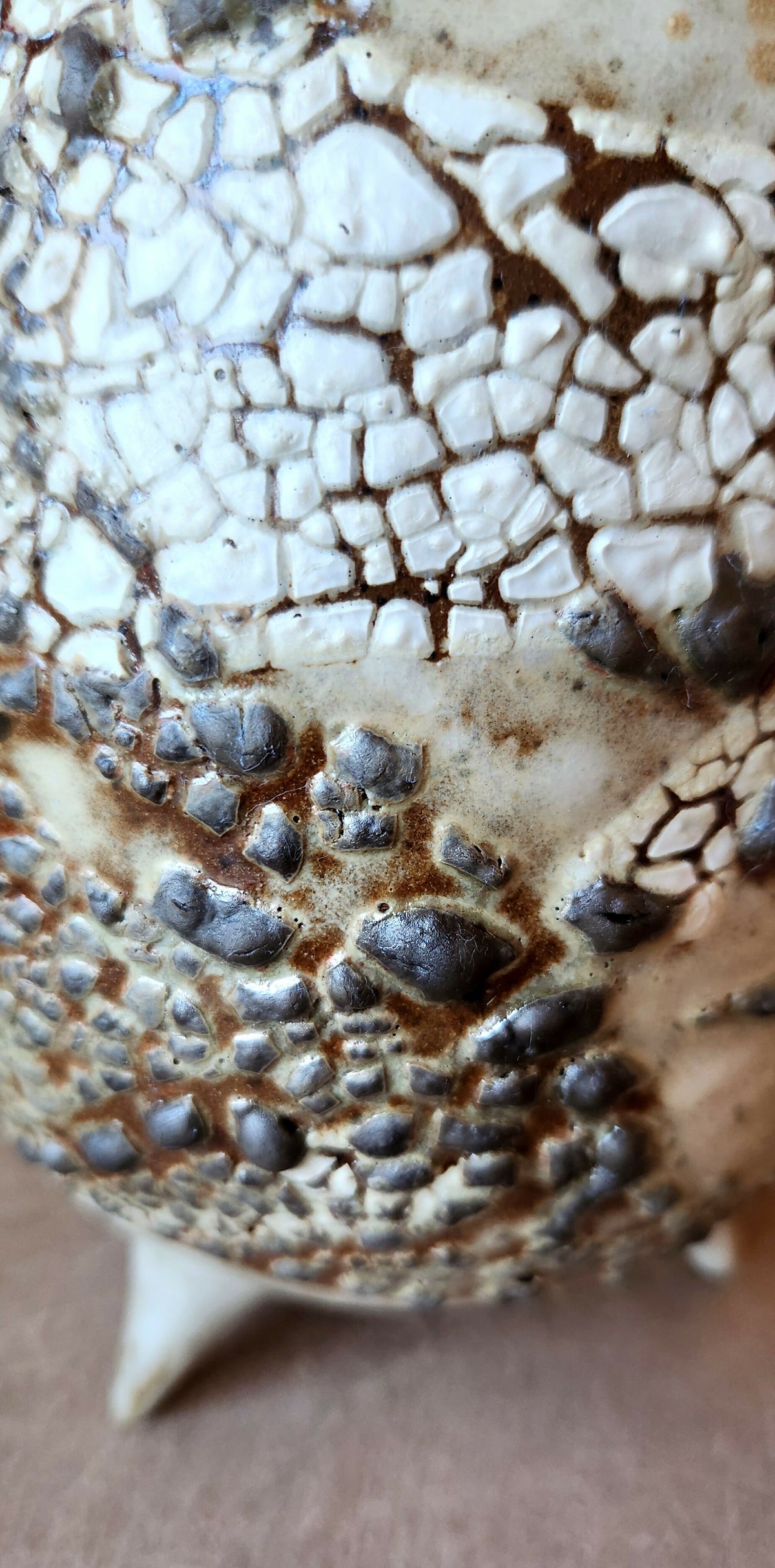 SCARAB URN