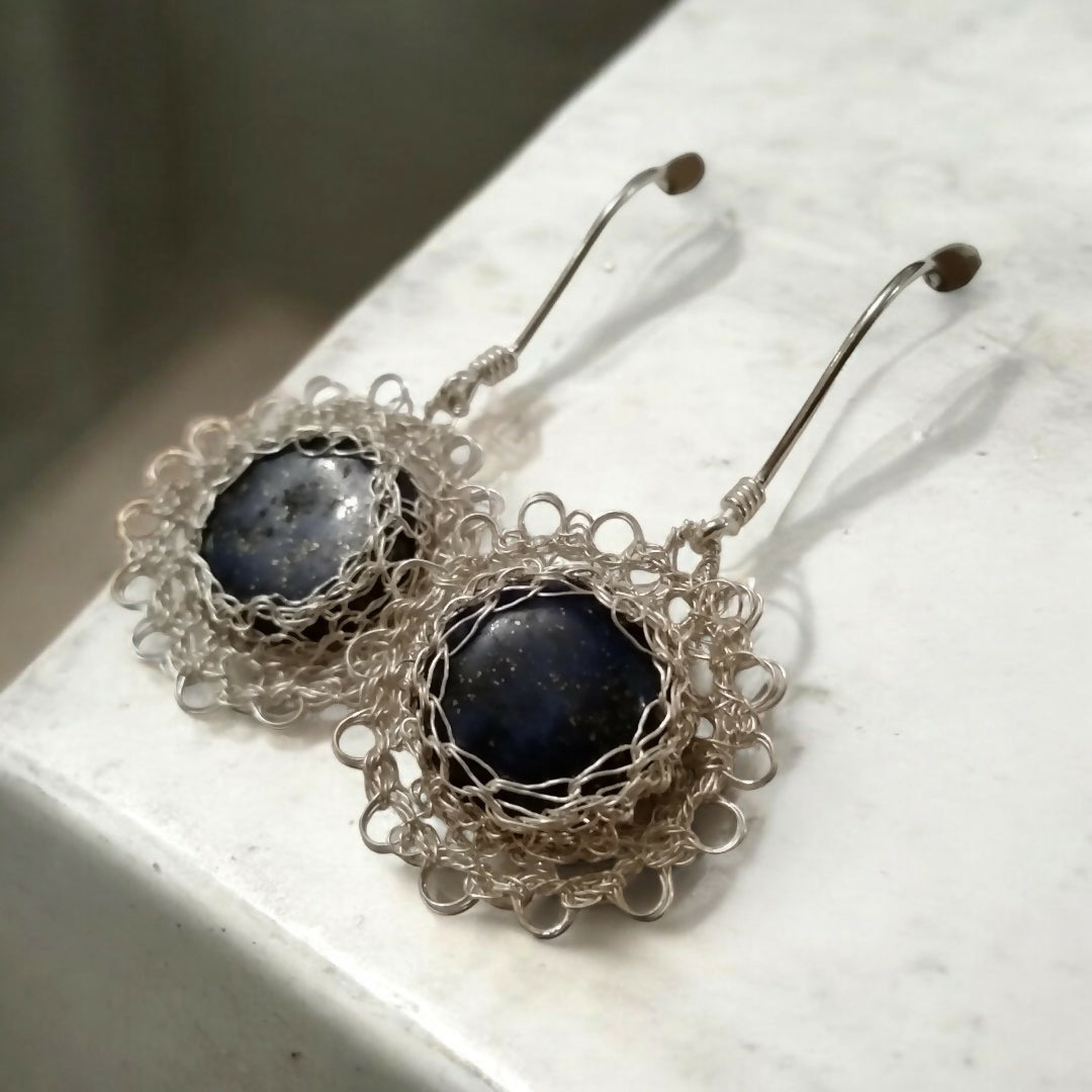 Divinos